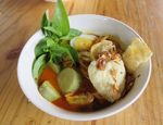 Slurp!Gurih Berempah Laksa Betawi Asli Tangerang Benteng
