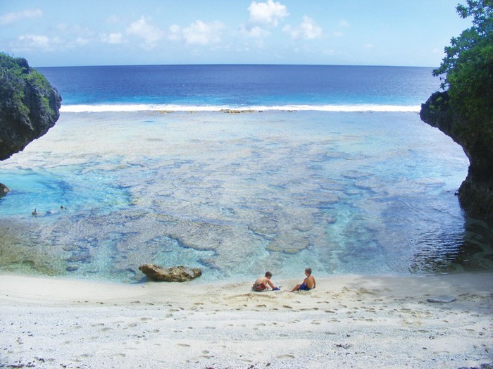 Surga yang Kesepian di Samudera Pasifik