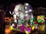 Warna-warni Parade Lighting di Trans Studio Bandung