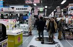 Menjelajah Yodobashi, Mal Belanja Mainan Murah di Jepang