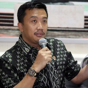 Menpora: PSSI Jangan Emosi