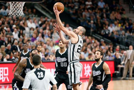 Atasi Kings, Spurs Masih Tak Terkalahkan di Kandang