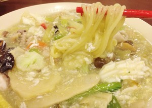 Ga Ya Sung: Sedap Gurih Mie Korea Gaya Fusion China