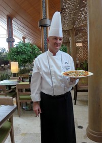Mulai Maret hingga April, Lobby Lounge Hotel Gran Melia sajikan 7 varian rasa pizza dengan sentuhan Asia.