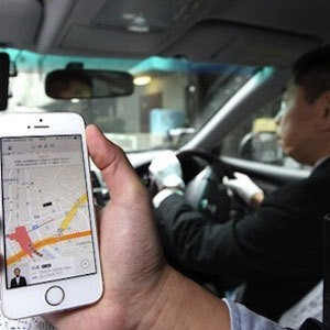Kisah Uber yang Tak Henti Didemo & Picu Kerusuhan
