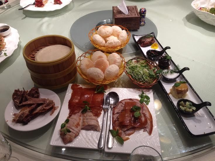 Nikmat Lezat Bebek Peking Kuliner Wajib Coba Saat Ke Beijing