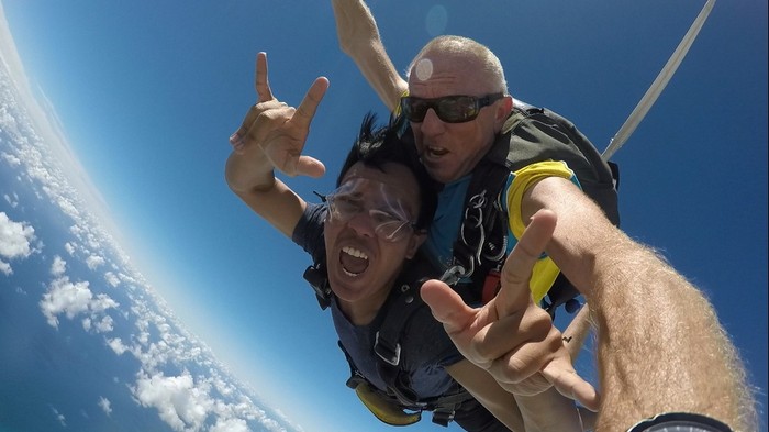 Yang Harus Kamu Tahu Saat Mencoba Skydiving