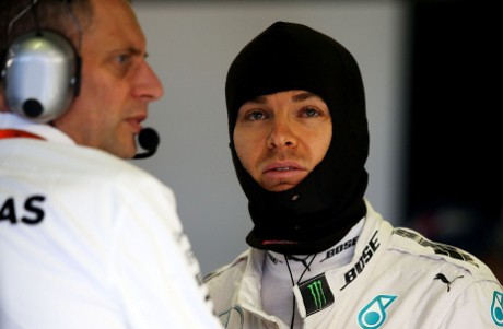 Tak Selesaikan Latihan Kedua, Rosberg Minta Maaf