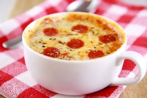 Yuk, Bikin Pizza Dalam Mug yang Praktis dan Enak