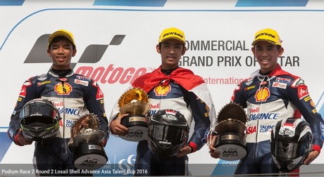 Dua Pebalap Indonesia Kibarkan Merah Putih di Losail