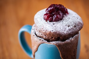 Marks & Spencer Luncurkan Varian Cake Mug yang Praktis dan Enak