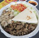 Mencoba Rice Platter Populer  dari The Halal Guys