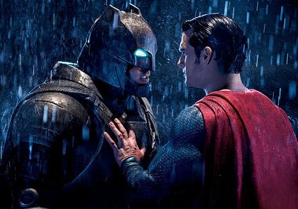 Batman v Superman: Dawn of Justice: Makanan Pembuka untuk Fans Sejati
