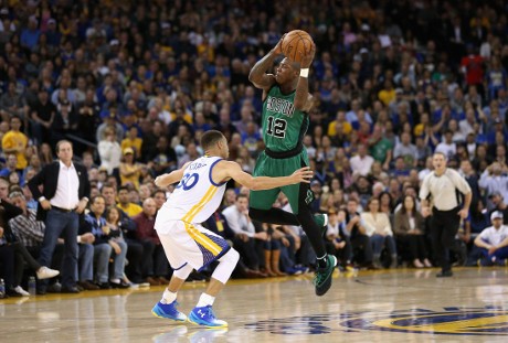 Celtics Beri Warriors Kekalahan Kandang Pertama