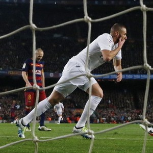 Madrid Hentikan Catatan Tak Terkalahkan Barca