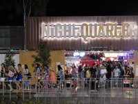 Night Quarter berlokasi di Town Centre Drive No 1, Helensvale Gold Coast. Pasar malam yang baru buka di akhir tahun 2015 lalu ini, sudah jadi destinasi wisata turis mancanegara di Gold Coast (Afif/detikTravel)