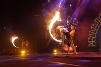 Trans Studio Bandung (TSB) seakan memanjakan traveler melalui suguhan terbarunya yaitu sirkus spektakuler bertajuk The Book of The World yang begitu seru dan menegangkan! (dok Trans Studio Bandung)