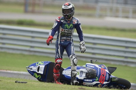 Lorenzo: Ini Akhir Pekan untuk Dilupakan