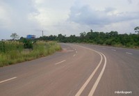 Jarak lokasi sirkuit MXGP di Kota Pangkalpinang bisa ditempuh hanya sekitar 10-15 menit dari terminal baru di bandara Depati Amir.