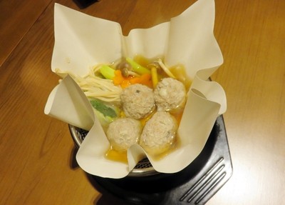 Slurp! Hangat Gurih, Kaminabe dengan Isian Seafood