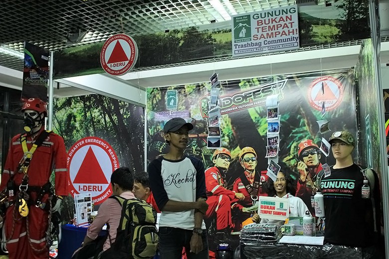 Aneka Booth sarat edukasi di Indofest 2016 (Randy/detikTravel) Aneka Booth sarat edukasi di Indofest 2016 (Randy/detikTravel)