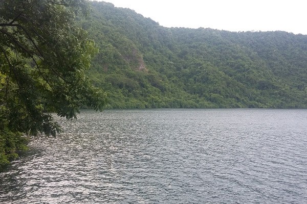 Sudah Tahu, Dompu di NTB Punya Danau Seindah Ini