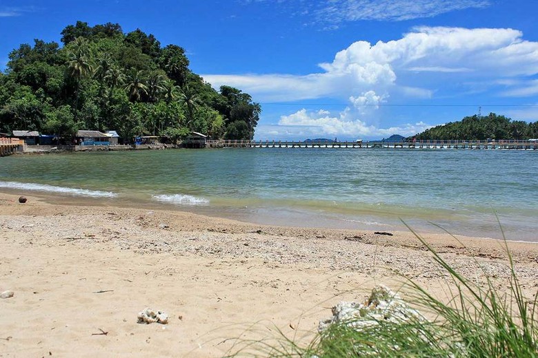 Indahnya Pantai Carocok di Pesisir Selatan, Sumbar (Randy/detikTravel) Indahnya Pantai Carocok di Pesisir Selatan, Sumbar (Randy/detikTravel)