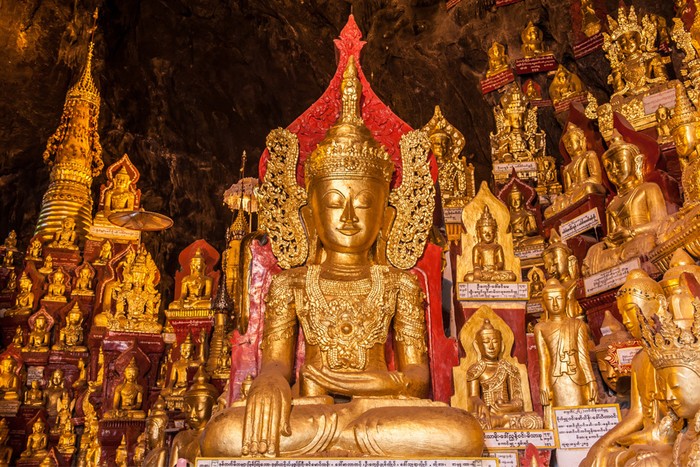 Gua di Myanmar Ini Berisi Ribuan Patung Buddha Emas
