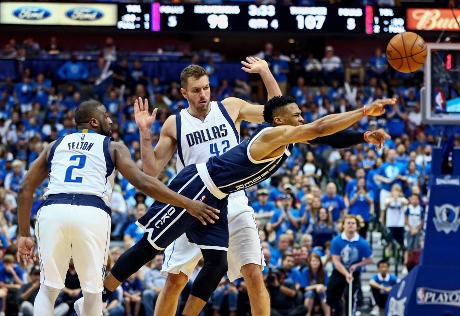 Thunder Rebut Gim keempat dari Mavericks