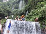 Menyibak Indahnya Air Terjun Benang Kelambu di Lombok
