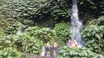 Menyibak Indahnya Air Terjun Benang Kelambu di Lombok