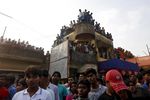 Potret Unik Festival untuk Memuja Dewa Shiwa di India