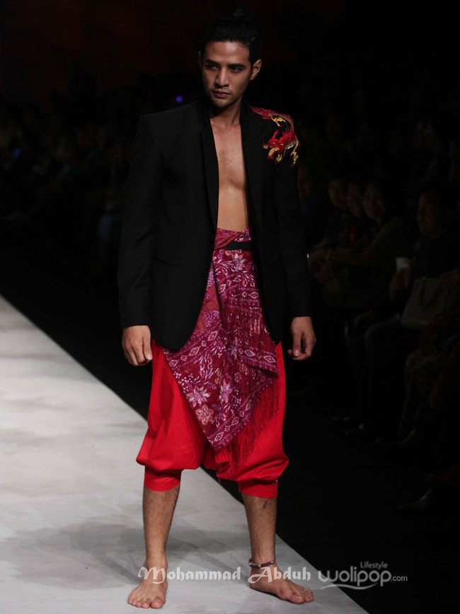 Generasi by Astri Welas. Indonesia Fashion Week 2016 at Jakarta Convention Center. Senayan. Jakarta. [Foto: Mohammad Abduh/Wolipop]