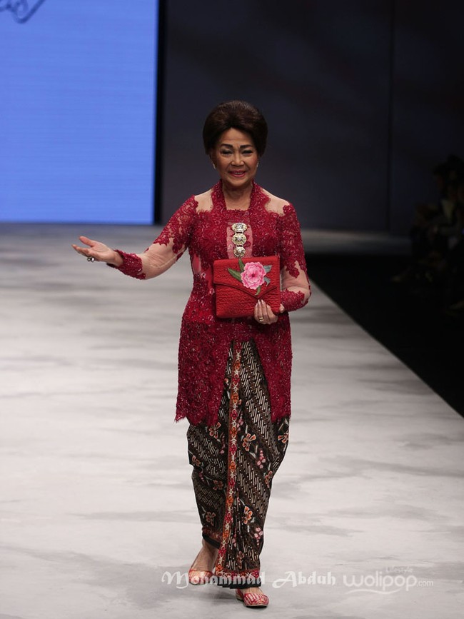 Generasi by Astri Welas. Indonesia Fashion Week 2016 at Jakarta Convention Center. Senayan. Jakarta. [Foto: Mohammad Abduh/Wolipop]