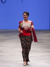 Generasi by Astri Welas. Indonesia Fashion Week 2016 at Jakarta Convention Center. Senayan. Jakarta. [Foto: Mohammad Abduh/Wolipop]