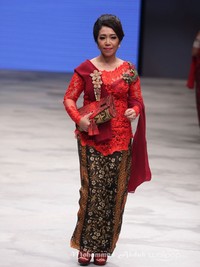 Generasi by Astri Welas. Indonesia Fashion Week 2016 at Jakarta Convention Center. Senayan. Jakarta. [Foto: Mohammad Abduh/Wolipop]
