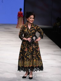 Generasi by Astri Welas. Indonesia Fashion Week 2016 at Jakarta Convention Center. Senayan. Jakarta. [Foto: Mohammad Abduh/Wolipop]