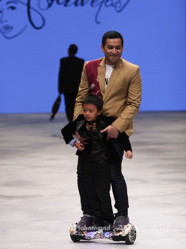 Generasi by Astri Welas. Indonesia Fashion Week 2016 at Jakarta Convention Center. Senayan. Jakarta. [Foto: Mohammad Abduh/Wolipop]