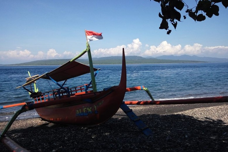 Wisata Pantai Baru Di Banyuwangi Grand New Watu Dodol