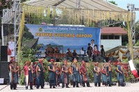 Suasana Festival Gondang Naposo 2016 yang diadakan oleh Dinas Pariwisata Seni dan Budaya Kabupaten Samosir.