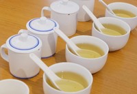 Dalam acara, juga terdapat tea tasting. Sehingga peserta bisa mencicipi berbagai jenis teh. Termasuk teh hijau klasik dari 2Tang.