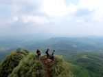 Pemandangan Hijau dari Puncak Gunung Batu, Jonggol