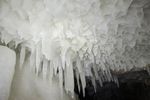 Bukan di Islandia, Ini Gua Es di China