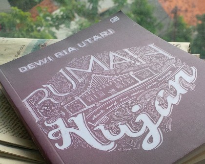 Rumah Hujan, Roman Horor Dewi Ria Utari