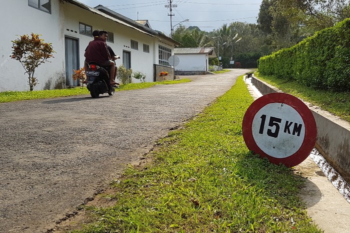 Banyuwangi Punya Rambu Lalu Lintas Unik Lho!