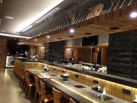 Sushi Masa berlokasi cukup terpencil di dalam area Pelabuhan Perikanan Samudera Nizam Zachman, Muara Baru, Jakarta Utara. Tapi restoran ini terkenal akan kenikmatan sushi dan sashimi yang segar.  Untuk menikmati sajiaannya, pengunjung bisa mendatangi Sushi Masa di lantai 3 atau Shabu Masa di lantai 5 dalam gedung yang sama.