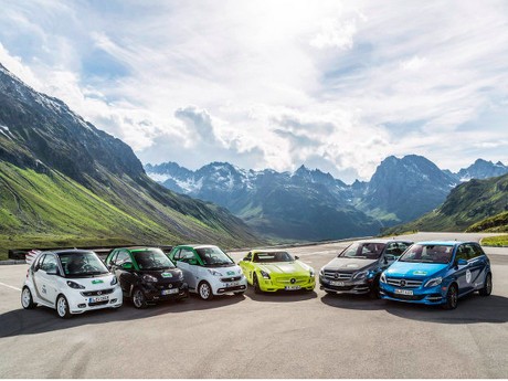 Mercy Bikin Mobil Listrik Berdaya Jelajah 500 Km