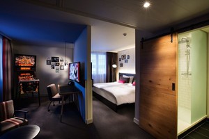 Hotel yang Bikin Pecinta Game Enggan Keluar Kamar
