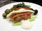 Enaknya Chicken Shawarma dan Baklava di Lebanese Souq