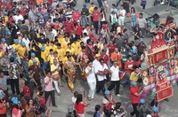 Acara bakar tongkang sendiri telah diselenggarakan di Bagansiapiapi sejak tahun 1878, atau sudah berlangsung sejak 134 tahun lalu. Diadakan setiap bulan Juni, ritual ini selalu menarik banyak pengunjung yang penasaran (Hasan/detikTravel)